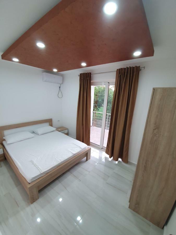 Apartments Melbourne Улцинь Экстерьер фото